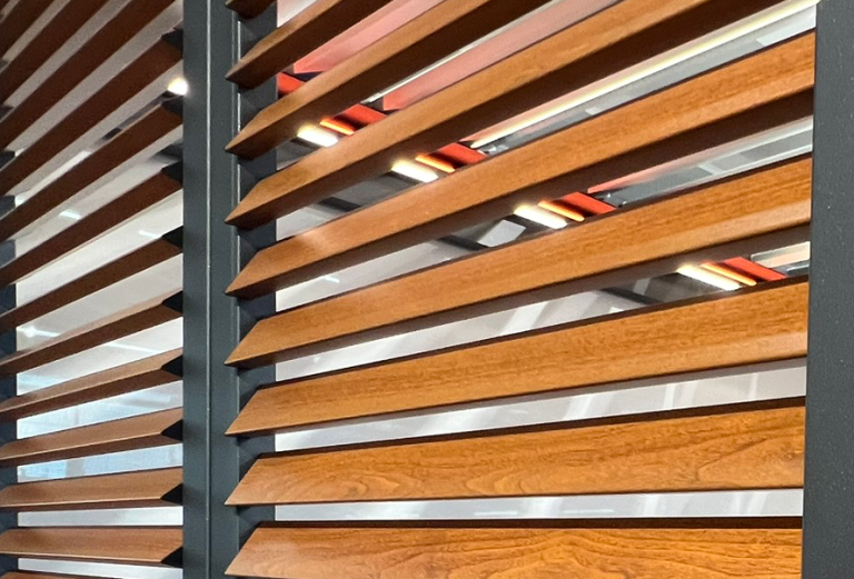 Carport Seitenwand für zusätzlichen Wind und Wetterschutz