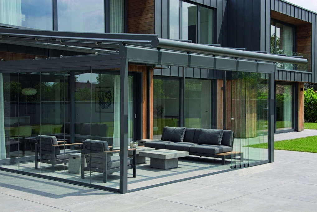 Terrassenüberdachung mit Glasdach von MERPAL